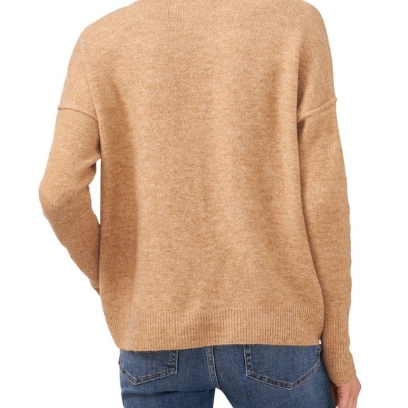 🥰 2 items for $38! 🥰 NWT VINCE CAMUTO SIZE MEDIUM SWEATER - Picture 2 of 7